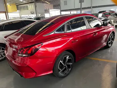MG MG5