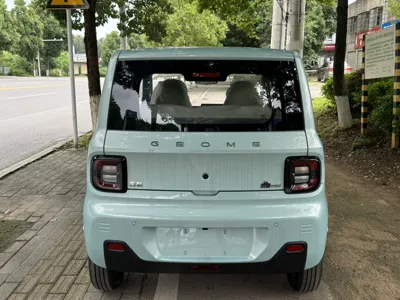 Geely Panda