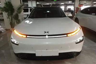 Xpeng P7