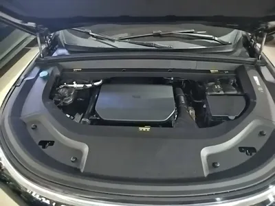Li Auto Li L8