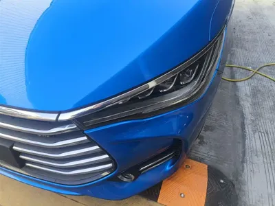 BYD MAX