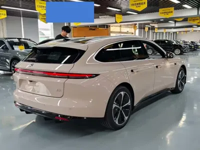 Nio ET5T