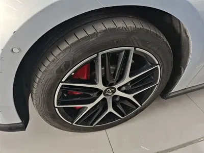 BYD 汉L