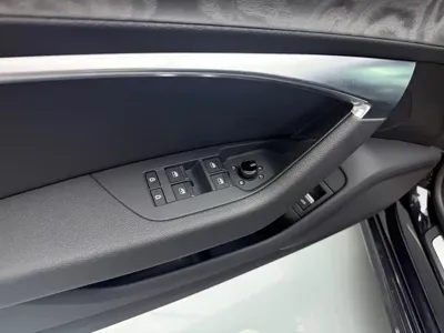 Audi A7L