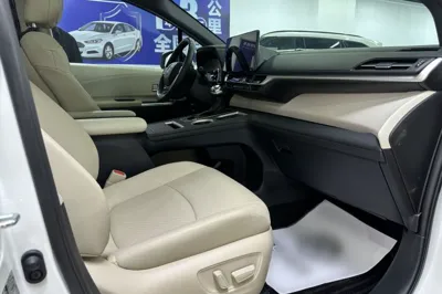 Toyota Granvia