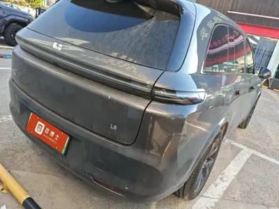 Li Auto Li L8