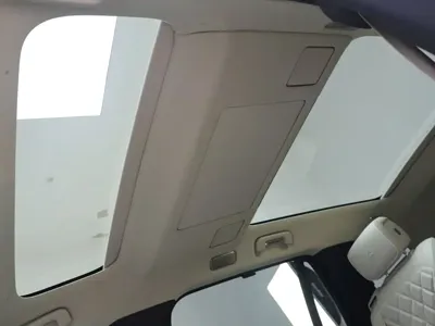 Nio ES8