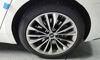 Kia K9