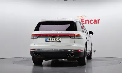 Lincoln Aviator