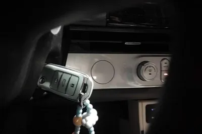 CHANGAN NEVO Lumin