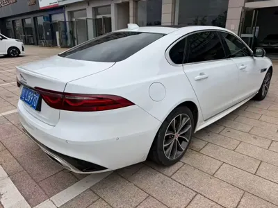 Jaguar XFL