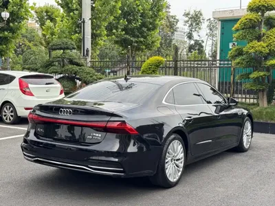 Audi A7L