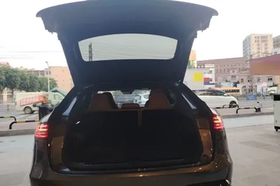 Hima Luxeed R7