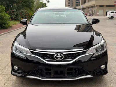 Toyota Reiz