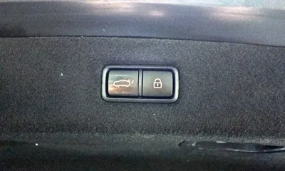 Genesis EQ900