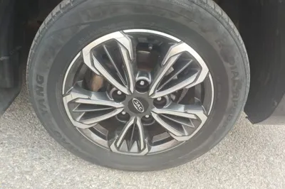 JAC Refine M3