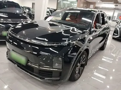 Li Auto Li L8