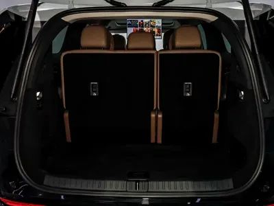 Li Auto Li MEGA