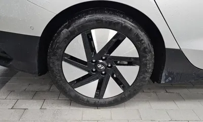 Hyundai Ioniq6