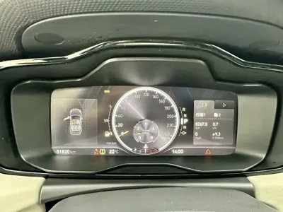 Lynk & Co 02