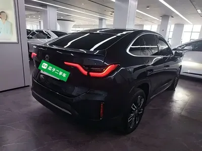 Nio EC6