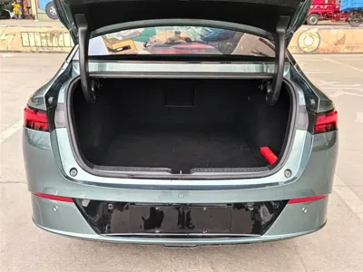 Xpeng P5