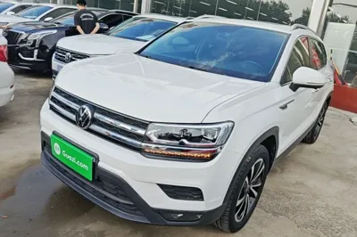 Volkswagen Tharu