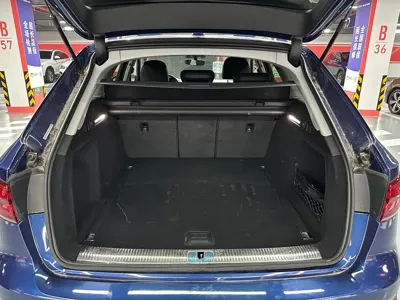 Audi A4 (Import)