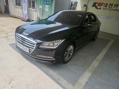 Hyundai Genesis