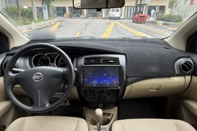 Nissan Livina