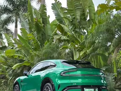 Xiaomi 小米YU7