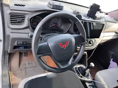 Wuling Hongguang V