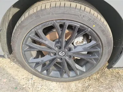 Leapmotor 零跑Lafa5
