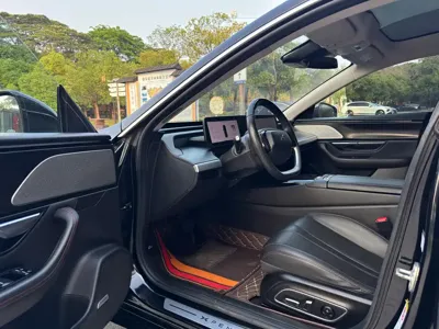 Xpeng P7