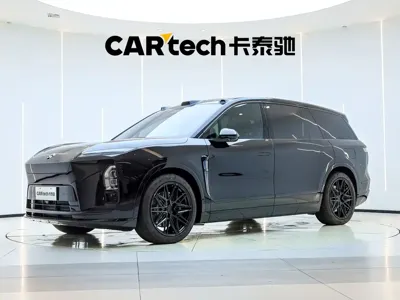 Nio ES8