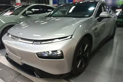 Xpeng P7