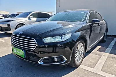 Ford Taurus