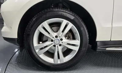 Mercedes-Benz M-Class