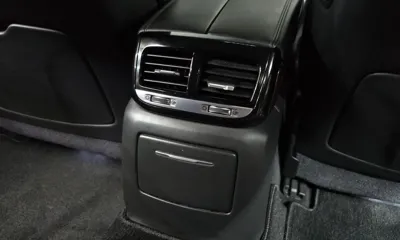 Genesis EQ900