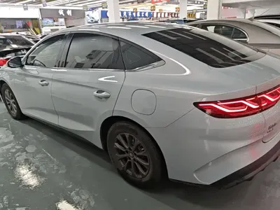 BYD Qin L