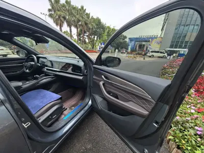 Geely Xingyue L