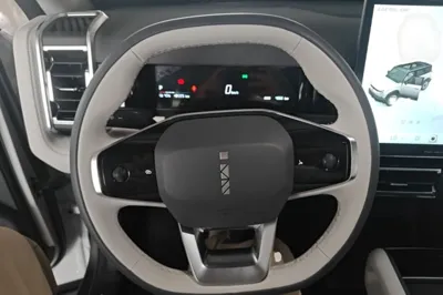 iCAR 03