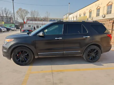 Ford Explorer