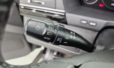 Kia Opirus