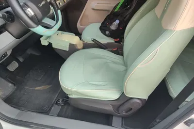 CHANGAN NEVO Lumin