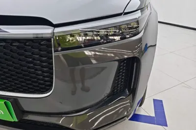 Li Auto ONE