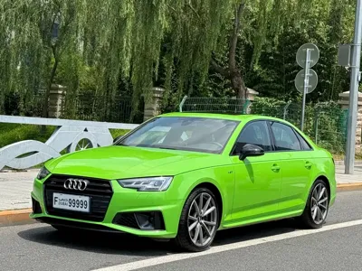 Audi S4