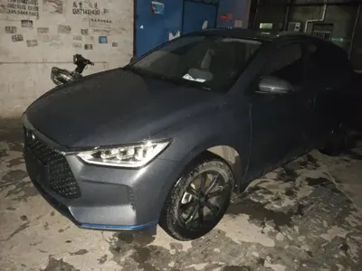 BYD e2