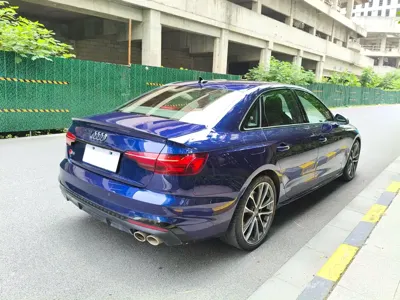 Audi S4