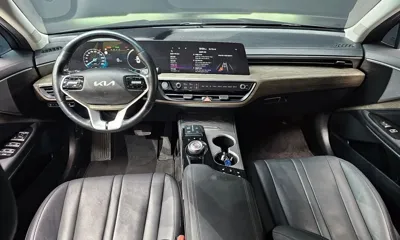 Kia K8